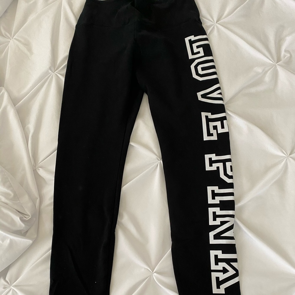 VS Pink Yoga Pants